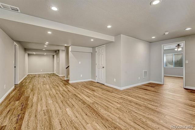 1422 Colebrook Court