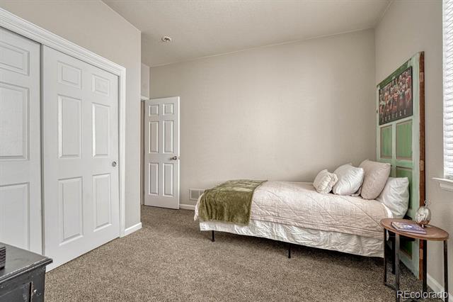 1422 Colebrook Court