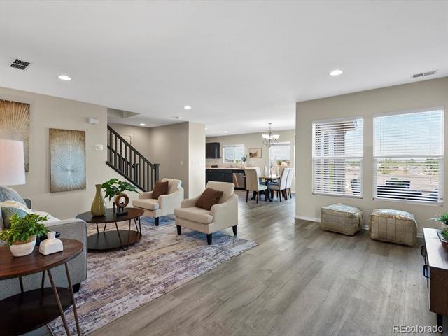 6055 Raleigh Circle
