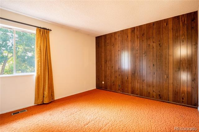 558 S Field Court