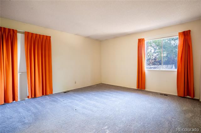 558 S Field Court