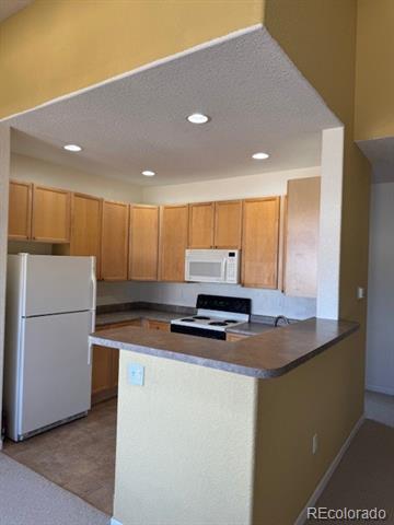 8520 S Holland Lane Unit: 302