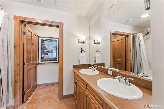 135 Dercum Drive Unit: 8615