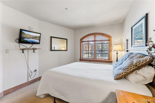 135 Dercum Drive Unit: 8615