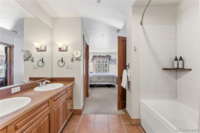 135 Dercum Drive Unit: 8615
