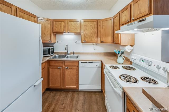 3325 S Ammons Street Unit: 4-206