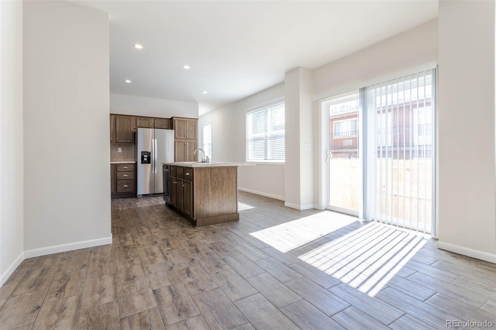2392 N Emporia Street