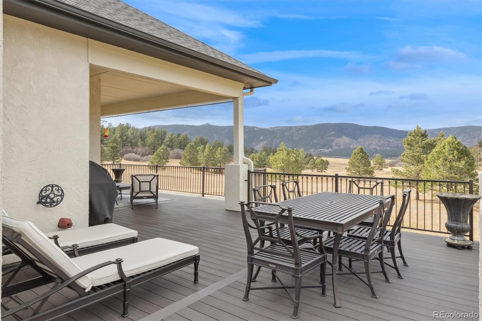 8061 Sugarloaf Road