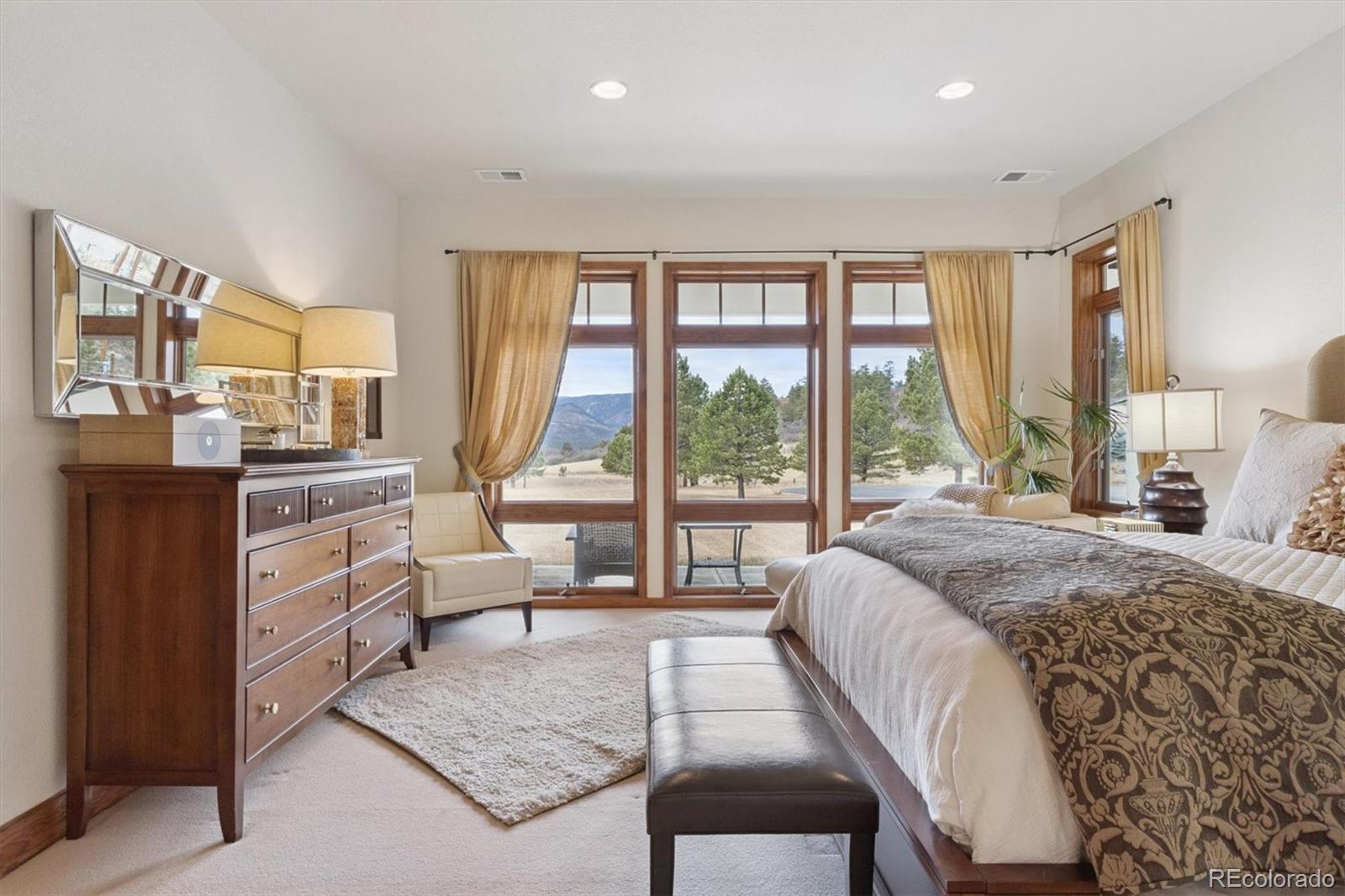 8061 Sugarloaf Road