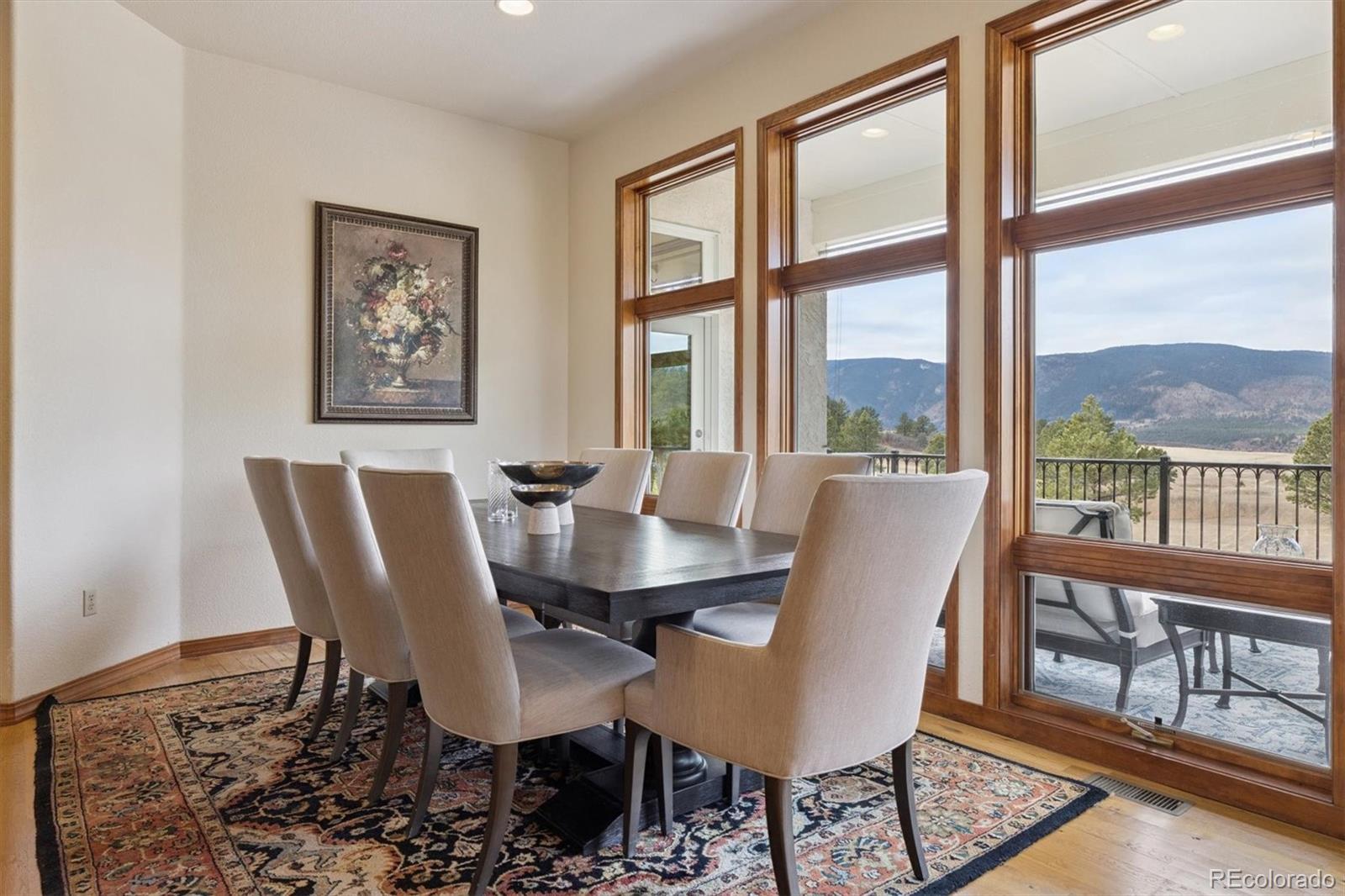 8061 Sugarloaf Road