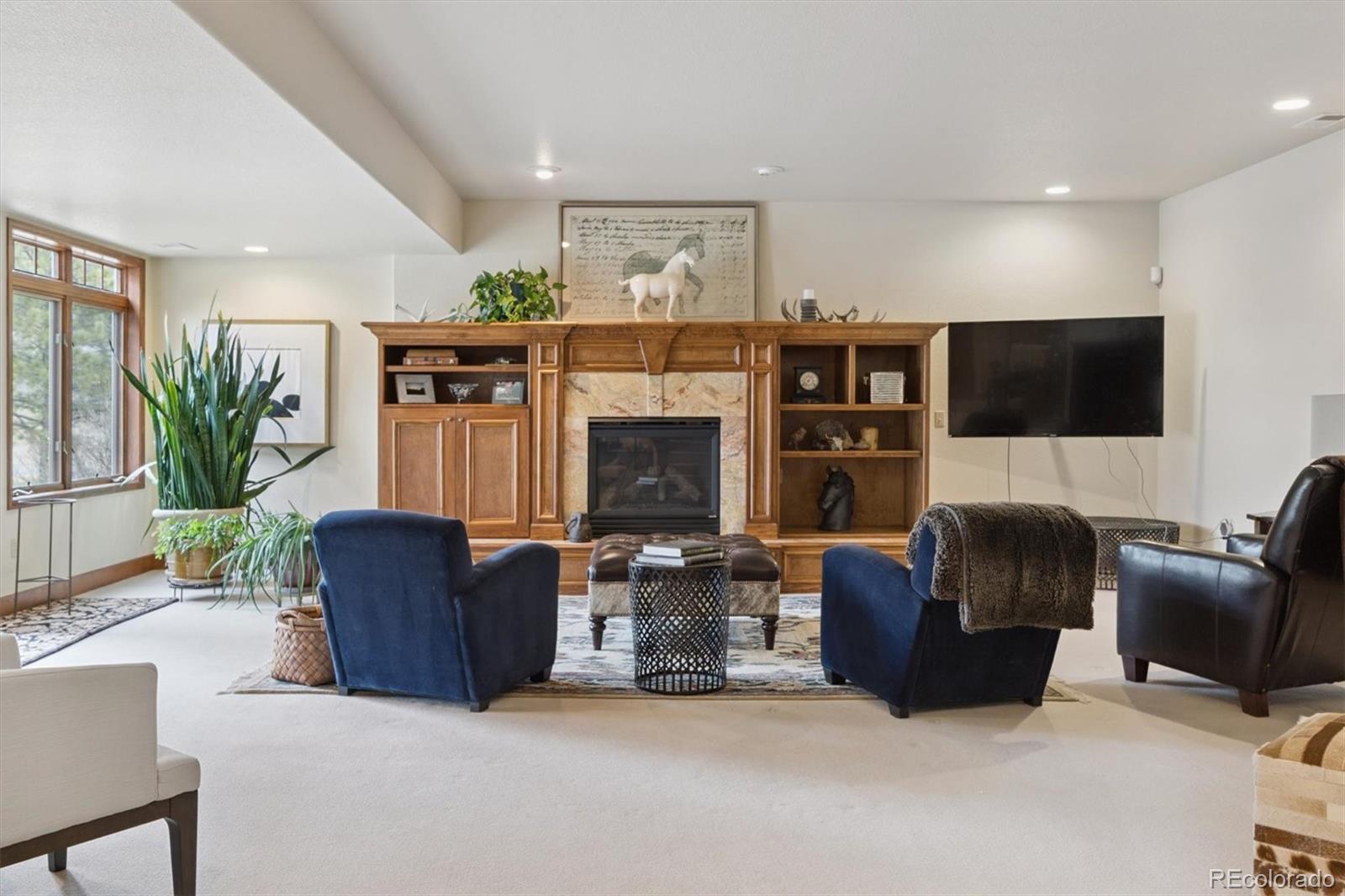 8061 Sugarloaf Road
