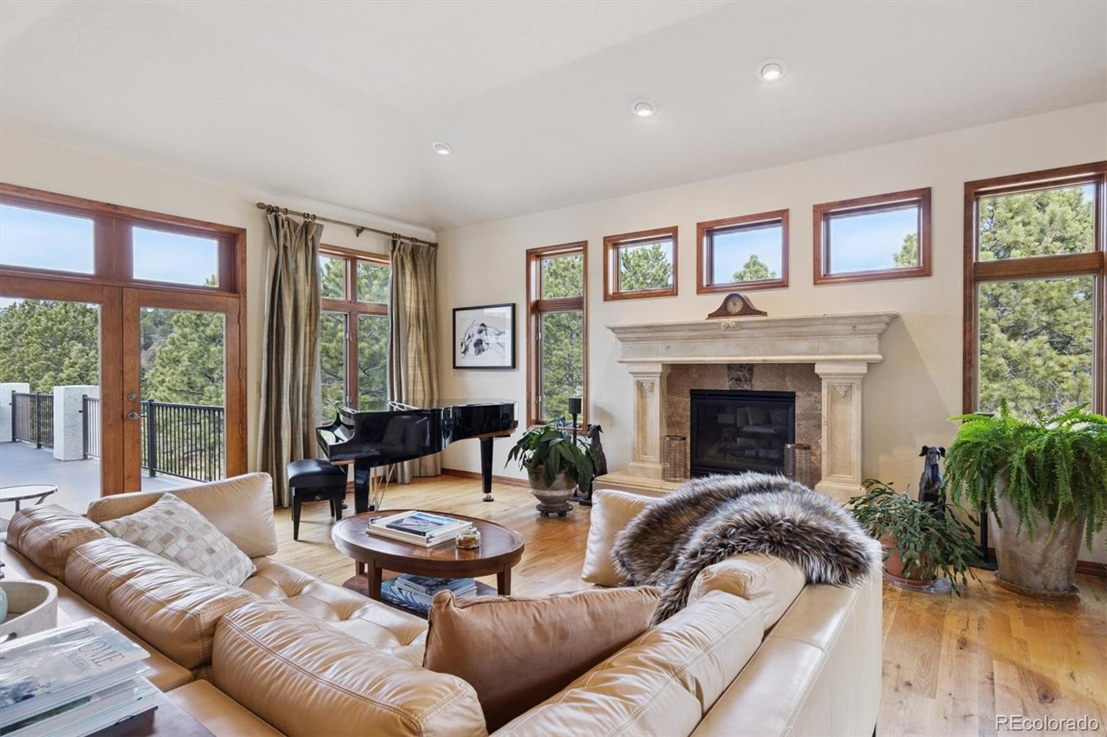 8061 Sugarloaf Road