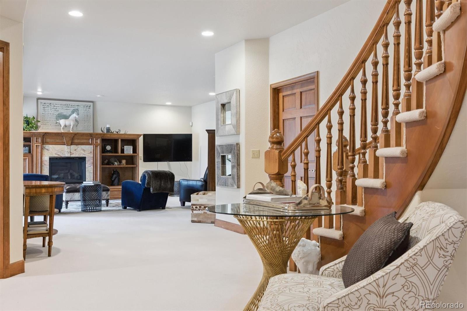 8061 Sugarloaf Road