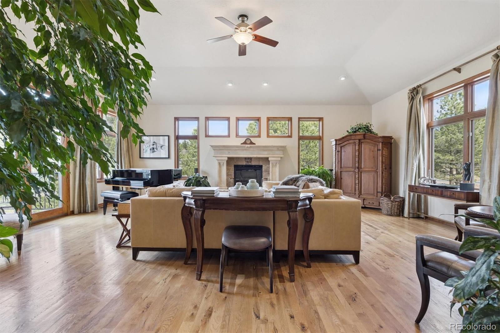 8061 Sugarloaf Road