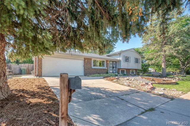 3560 E 128th Place