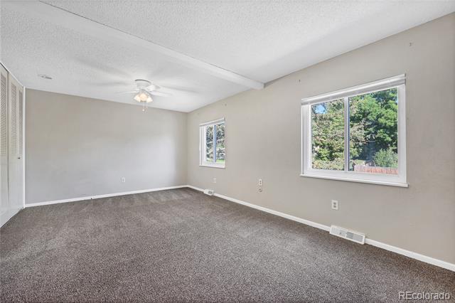 3560 E 128th Place