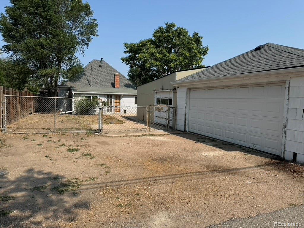 615 Lowell Boulevard