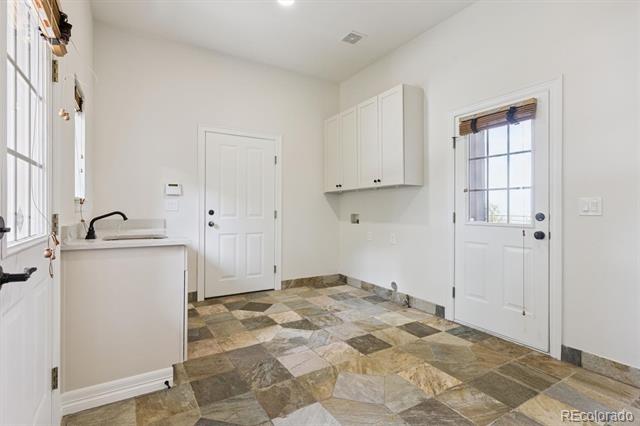 1310 Colt Circle