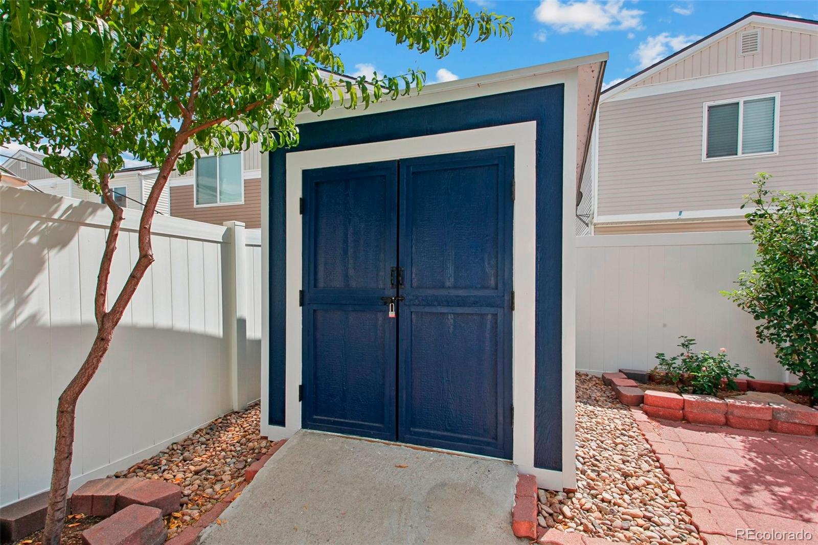 18634 E 45th Place