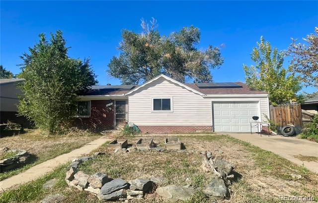 6027 W 61st Place