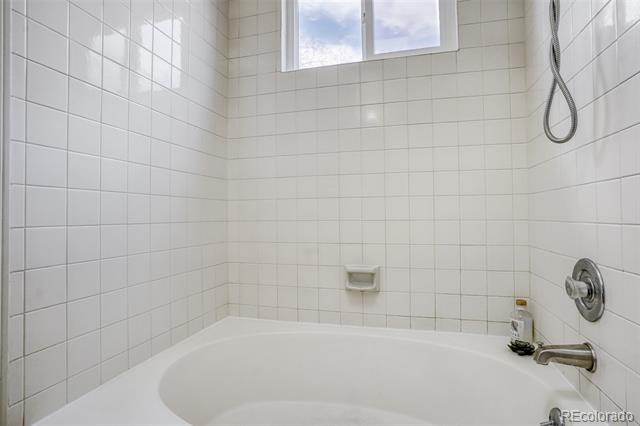 5031 Garrison Street Unit: 204C