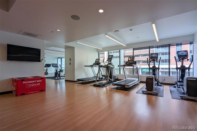 1750 Wewatta Street Unit: 700