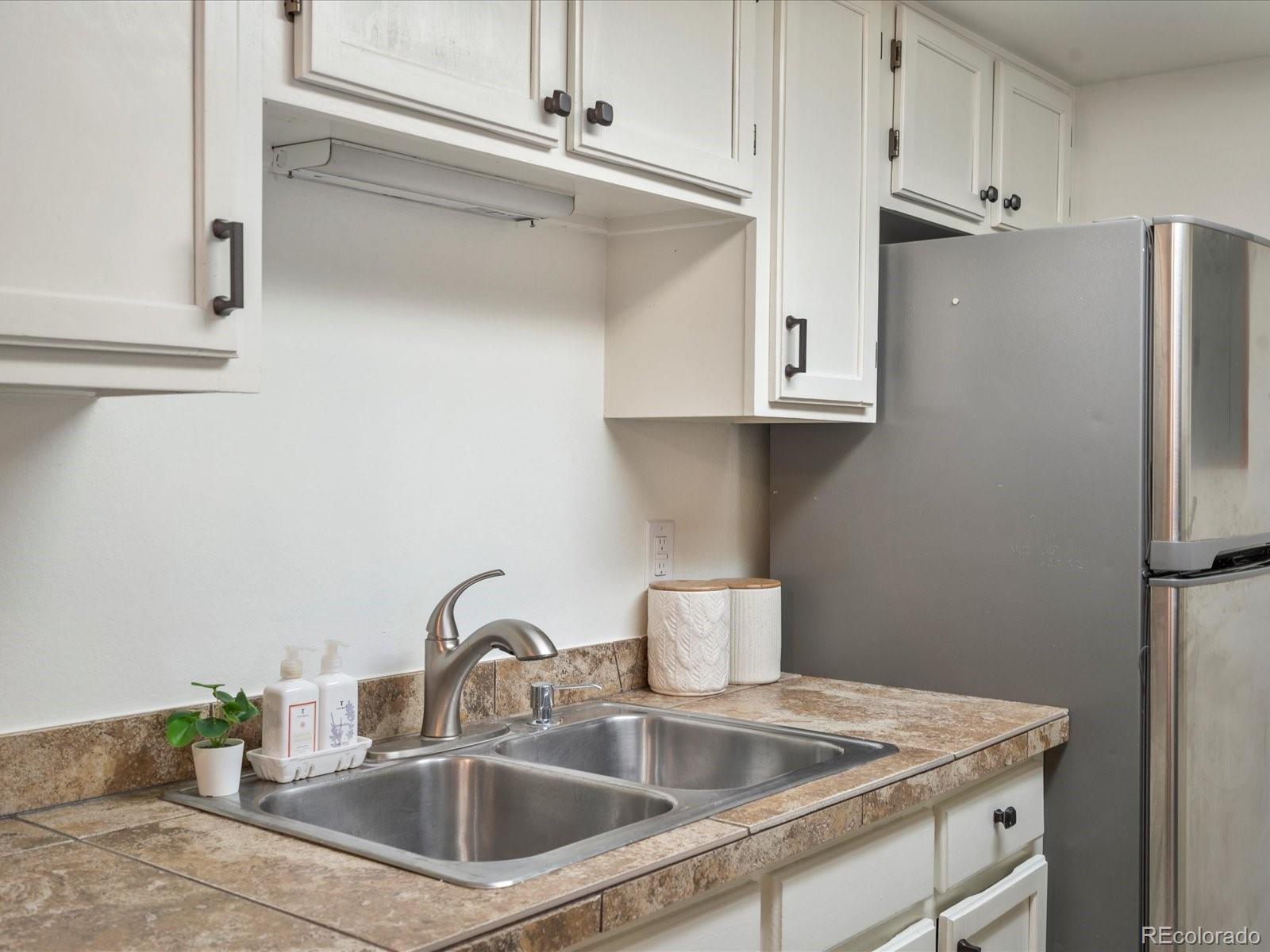 8225 Fairmount Drive Unit: 102