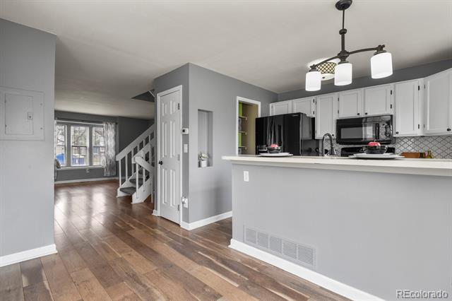 9671 W Chatfield Avenue Unit: F