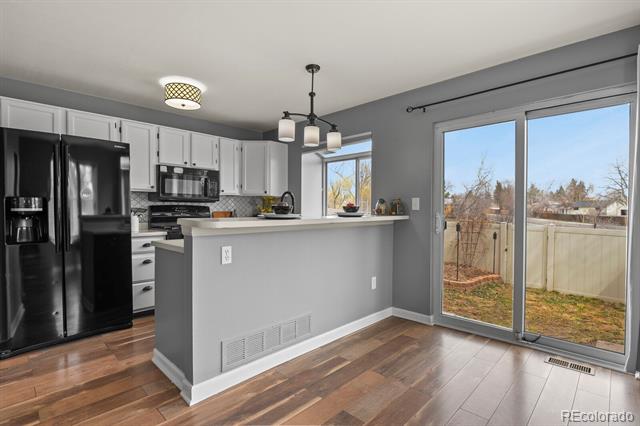 9671 W Chatfield Avenue Unit: F