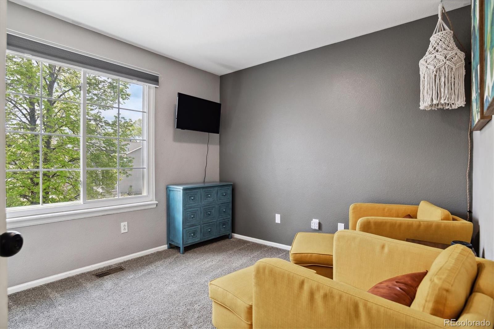 10110 Spotted Owl Avenue