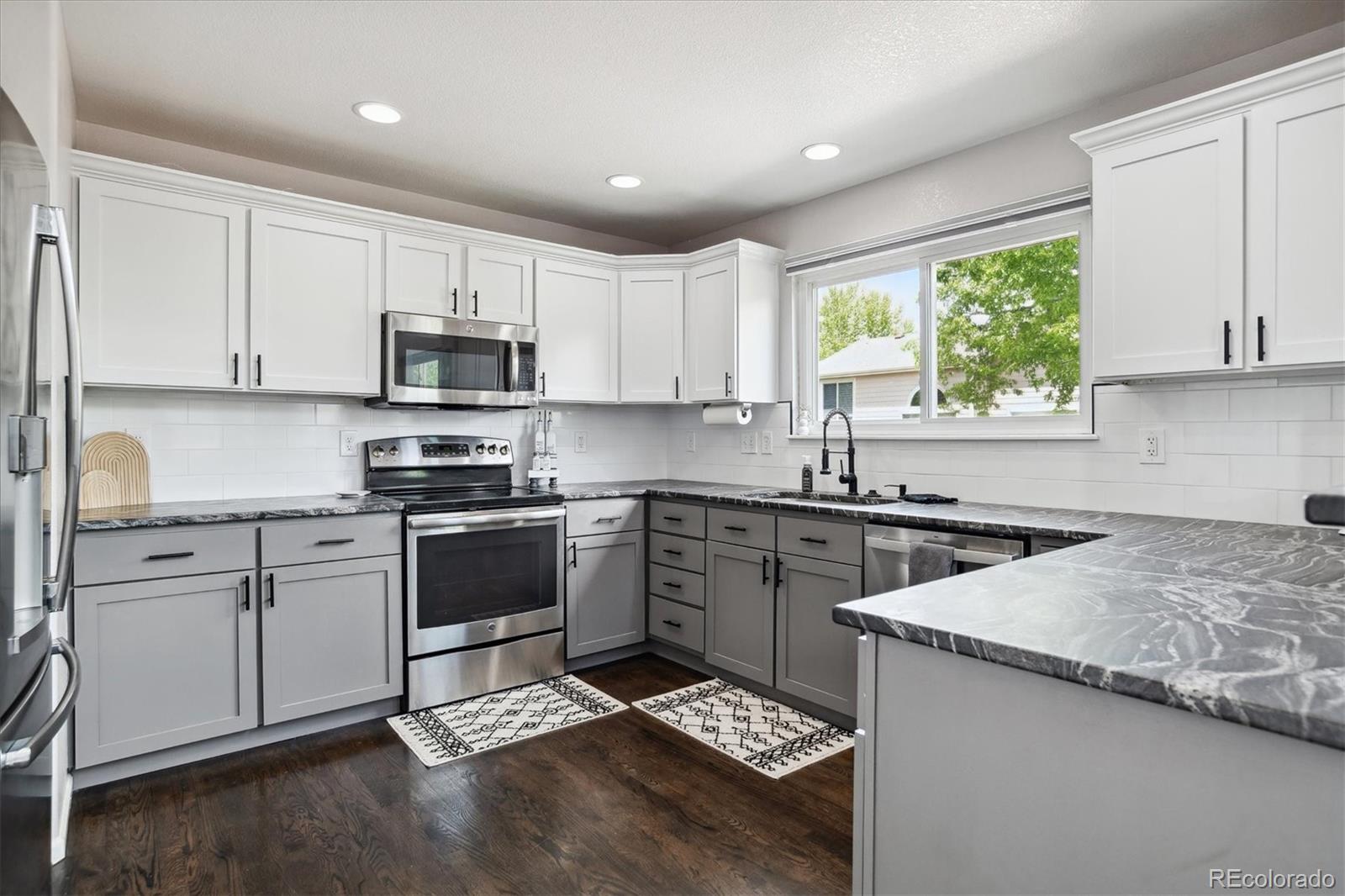 10110 Spotted Owl Avenue