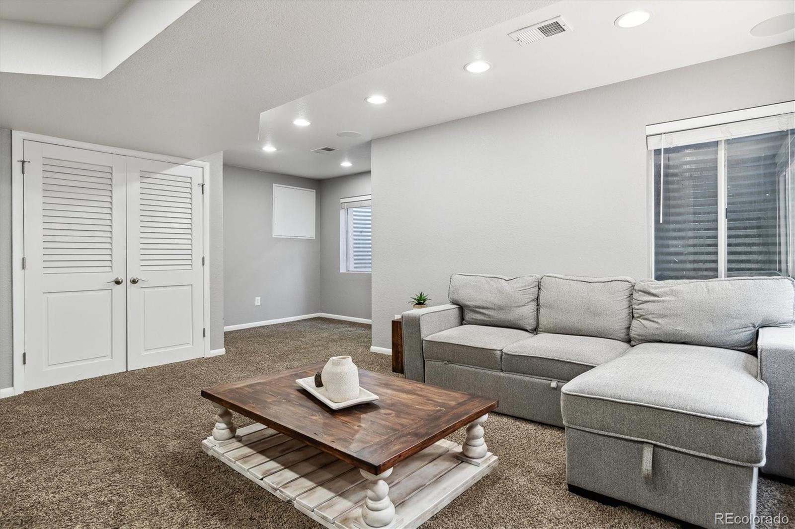 10110 Spotted Owl Avenue