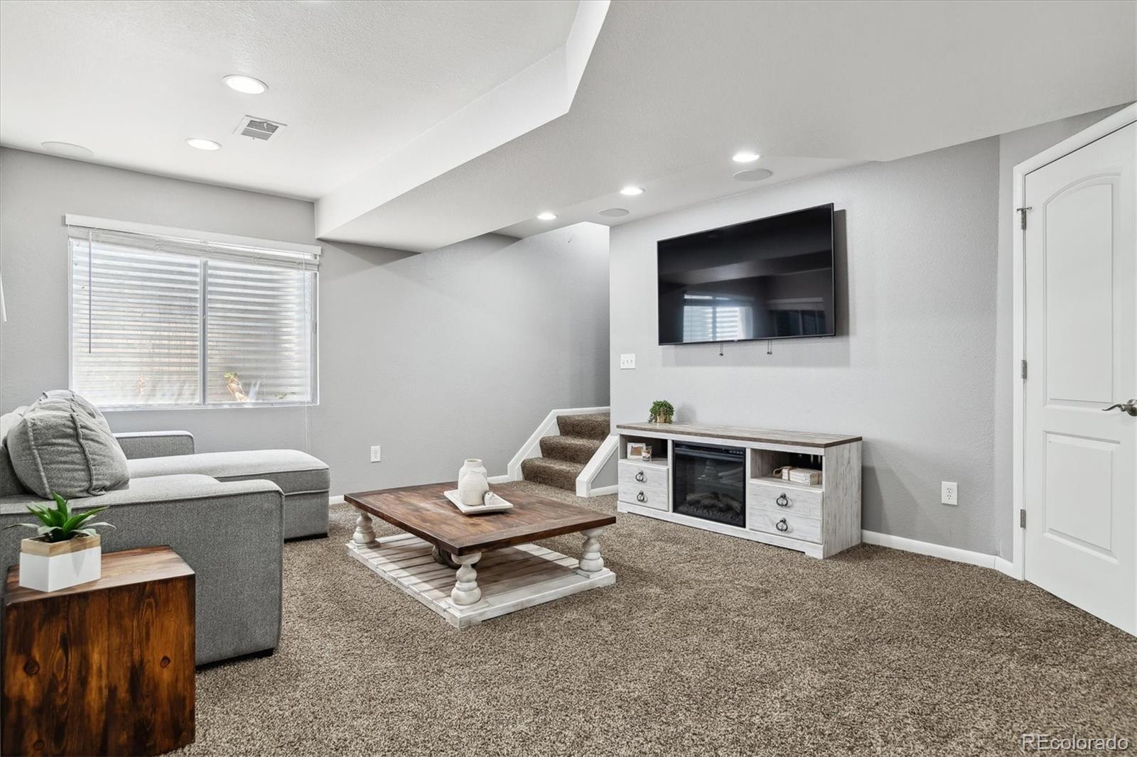 10110 Spotted Owl Avenue