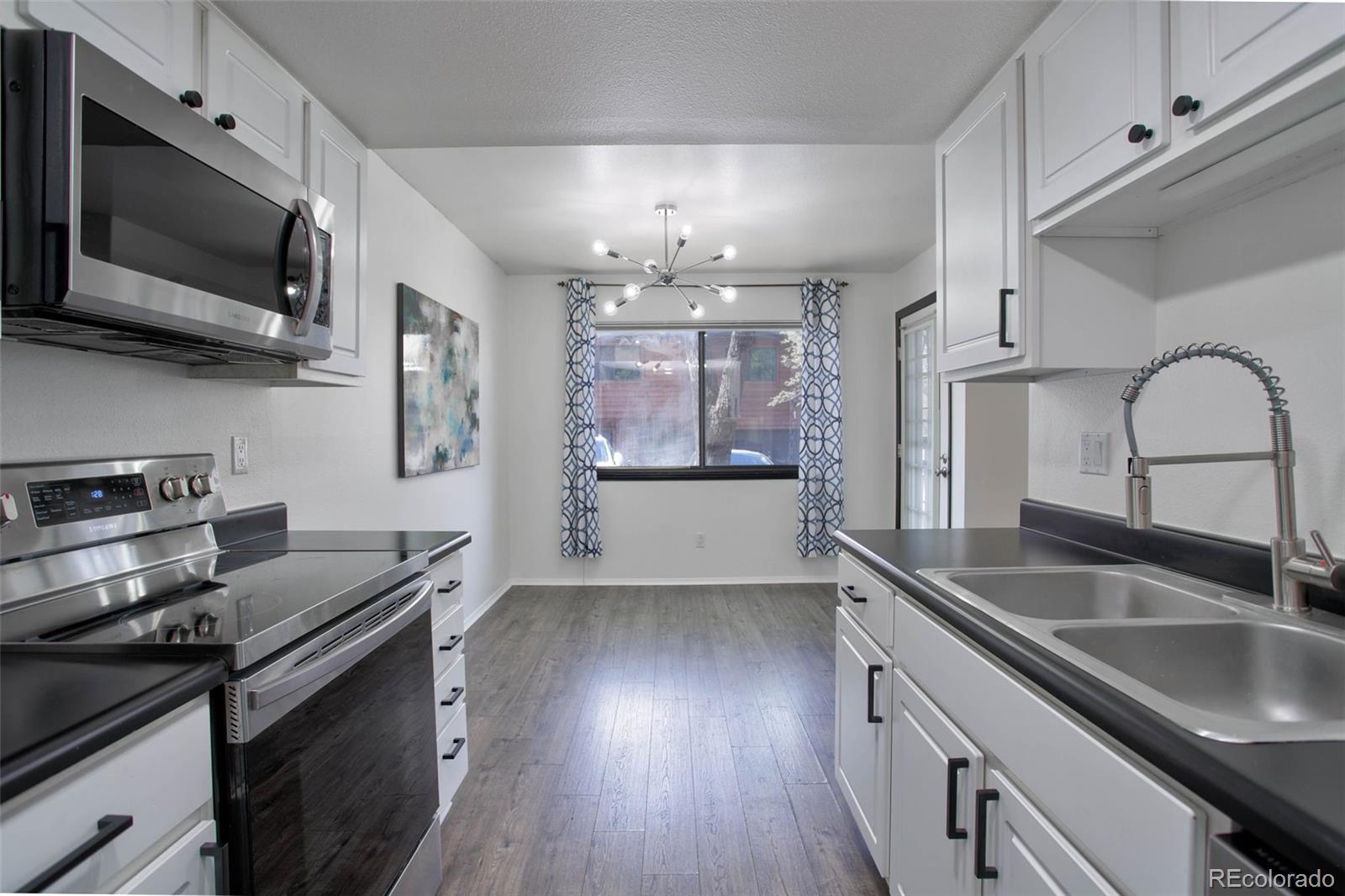 540 S Forest Street Unit: 2-104