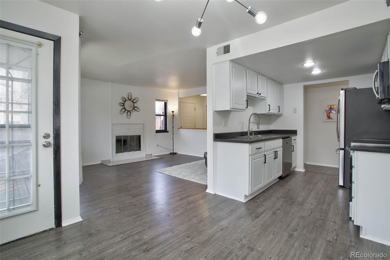 540 S Forest Street Unit: 2-104