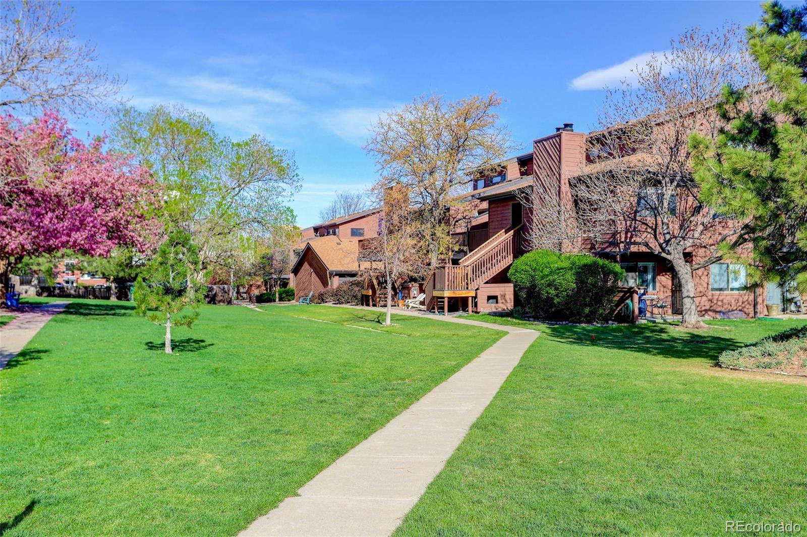 540 S Forest Street Unit: 2-104