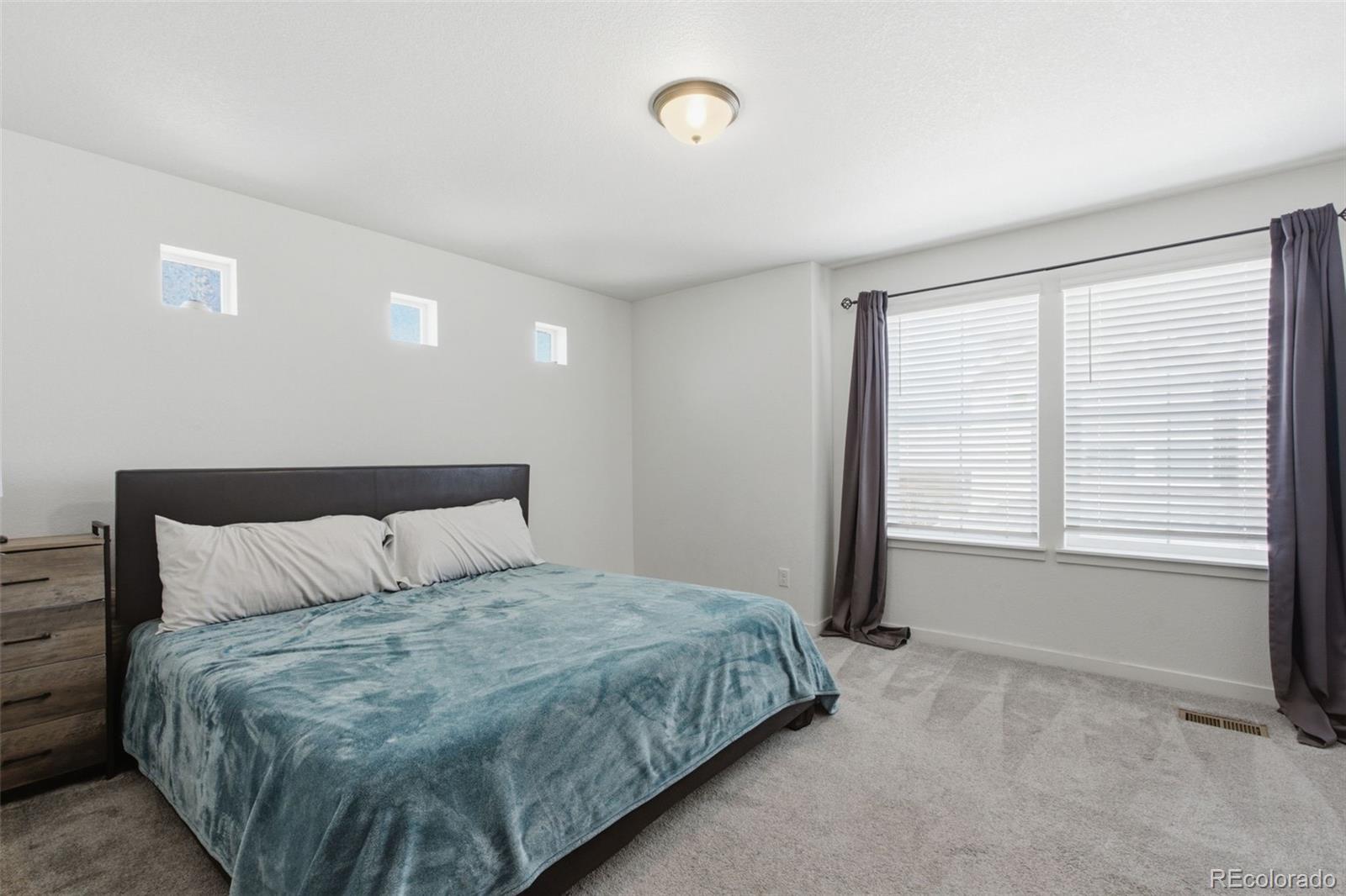 21845 E 44th Place