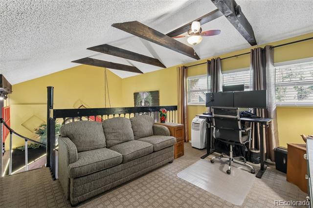 1901 Clear Creek Drive Unit: F304