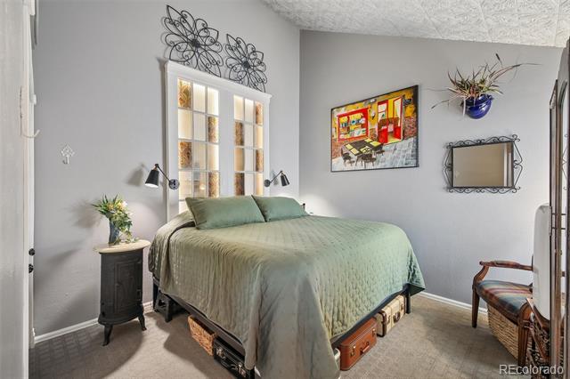 1901 Clear Creek Drive Unit: F304