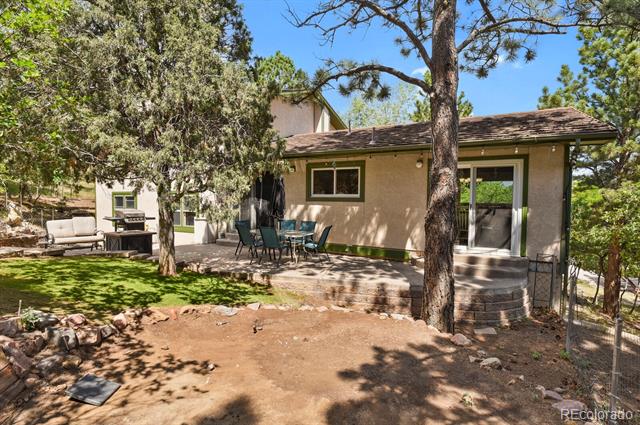 5325 Autumn Hills Court
