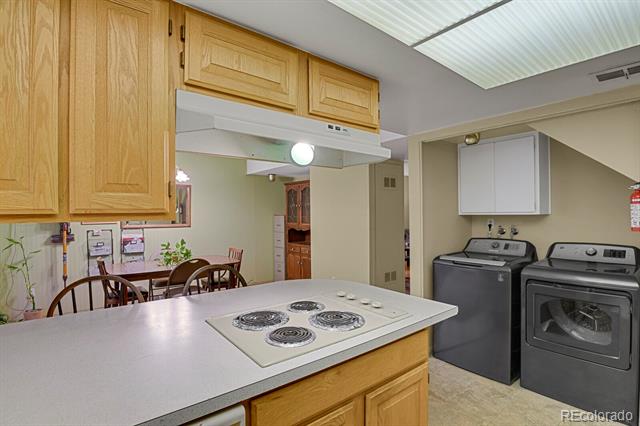 562 S Xenon Court
