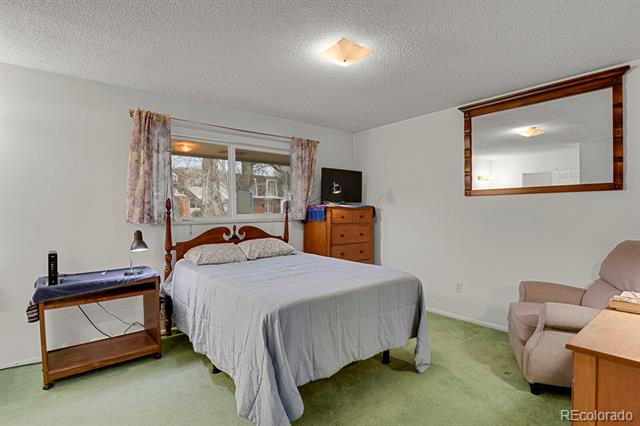 562 S Xenon Court