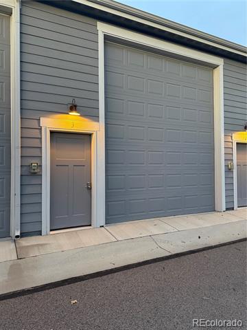 266 E Chestnut Unit: 3