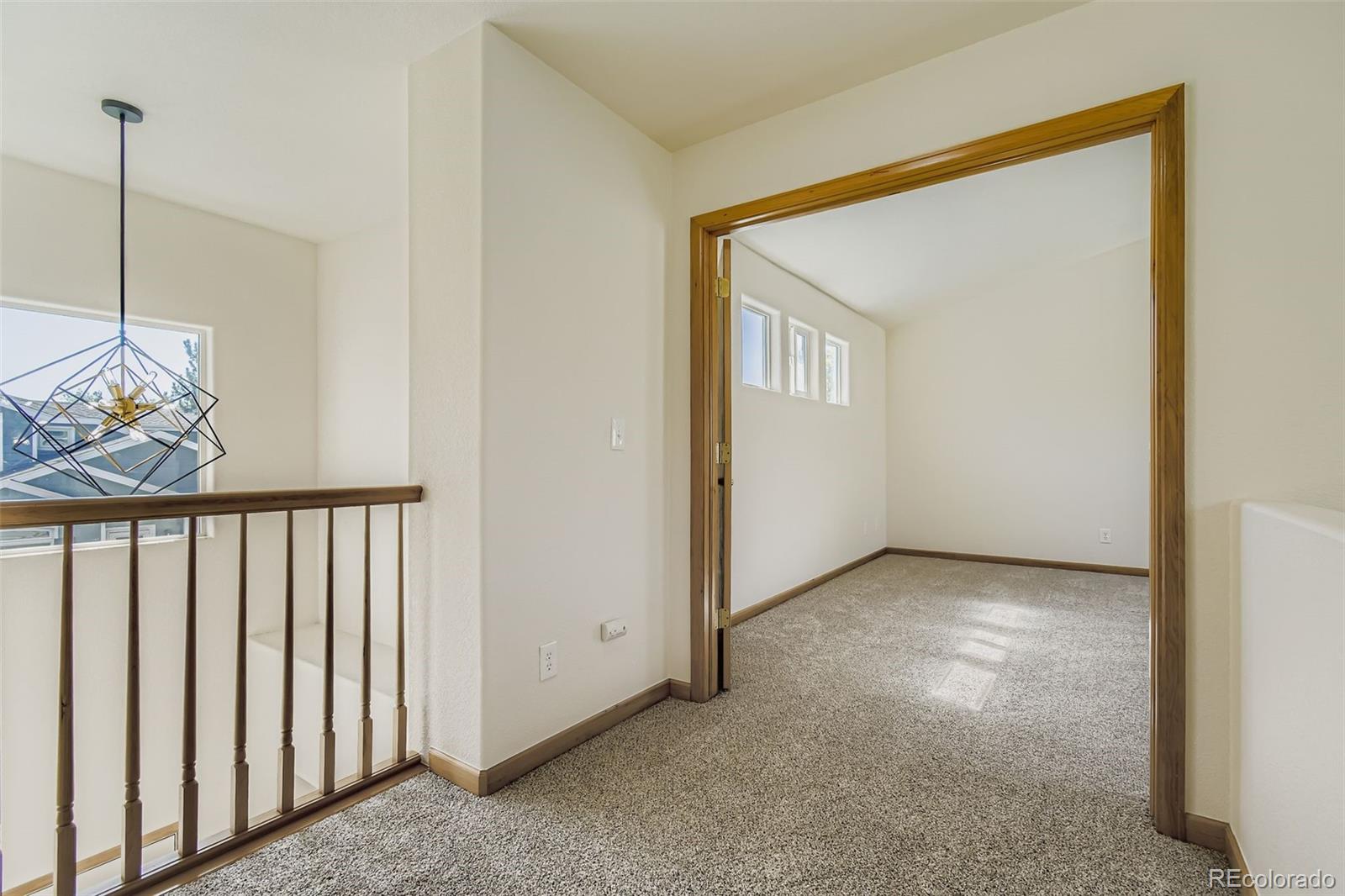 2123 W 101st Circle