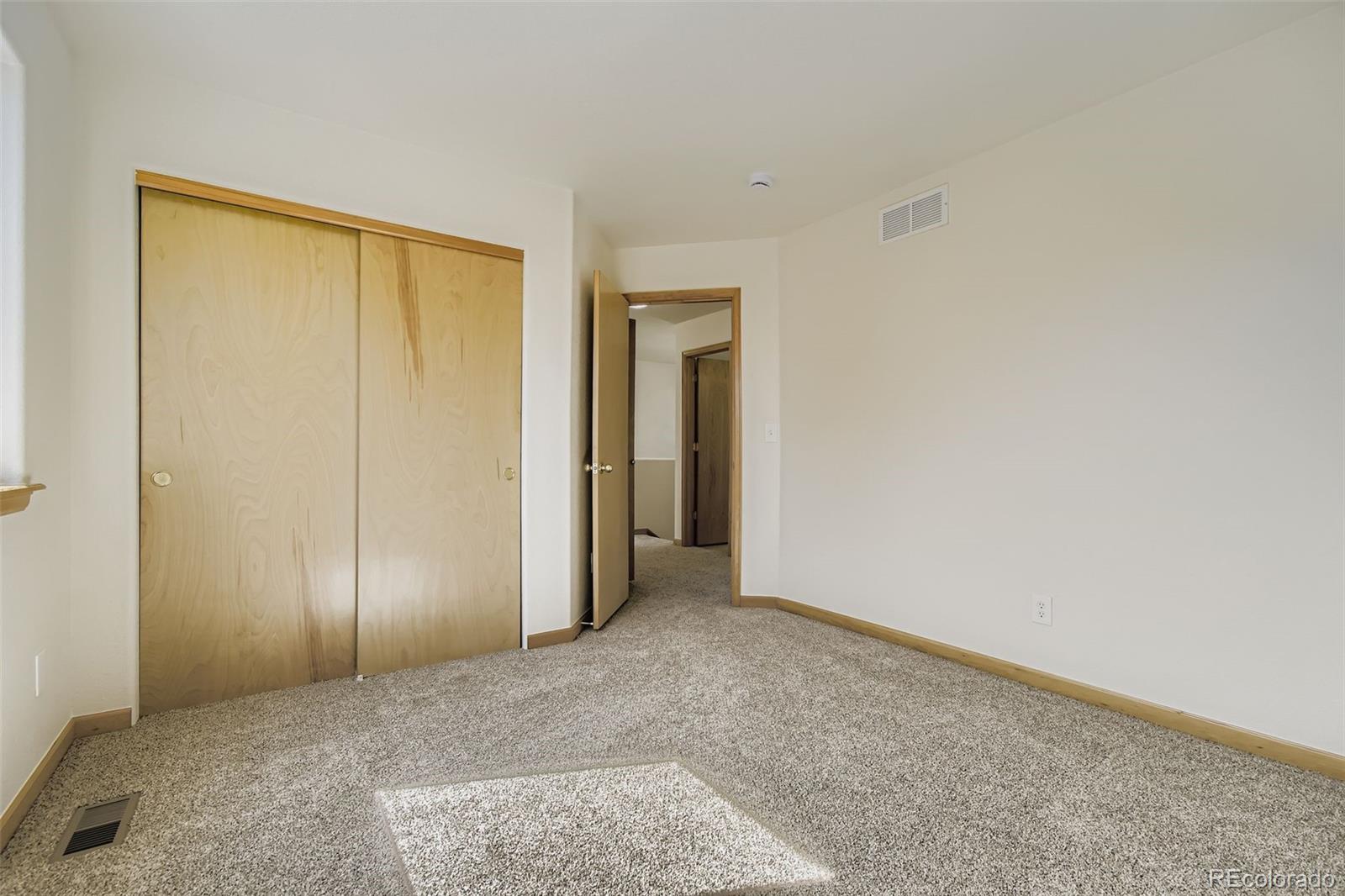 2123 W 101st Circle