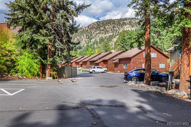 2100 Fall River Road Unit: 5
