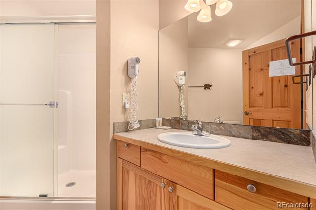 2100 Fall River Road Unit: 5