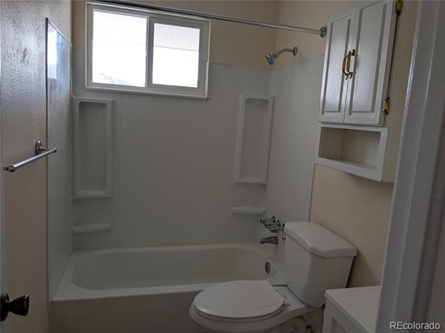 18232 W 3rd Place
