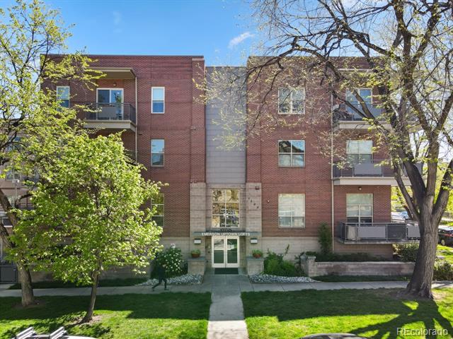 1700 N Emerson Street Unit: 305