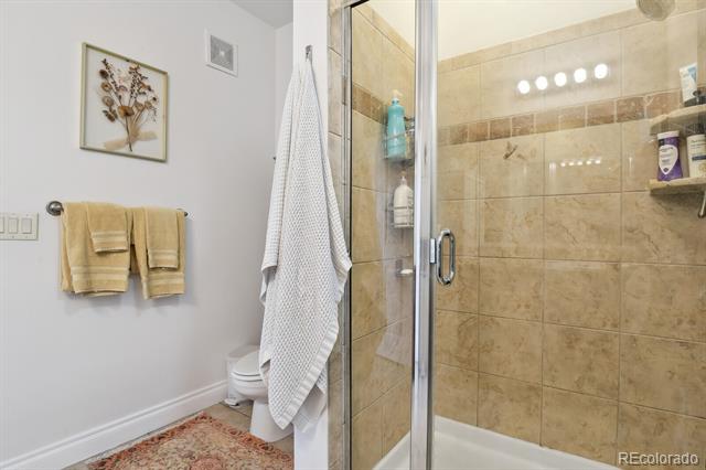 1700 N Emerson Street Unit: 305